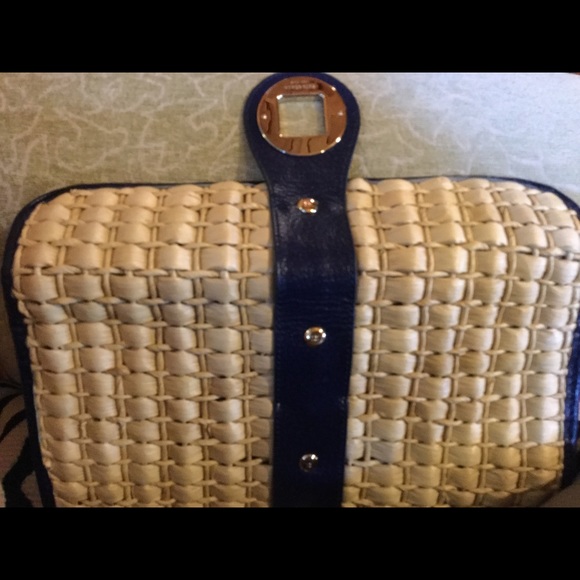 Kate Spade summer clutch - Picture 5 of 5